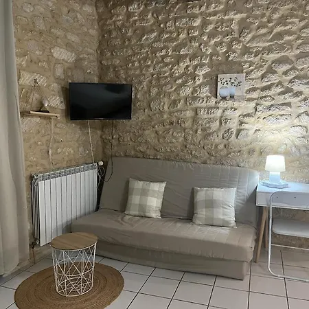 Pont Du Gard,appartement A Du Gard Apartment