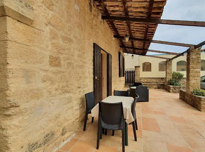 Pont Du Gard,appartement A Du Gard Apartment *